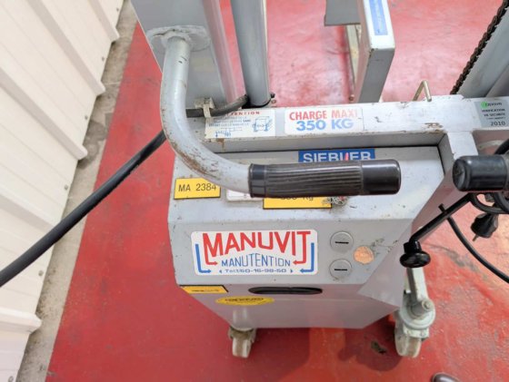 Manuvit – 电动起升/堆垛机