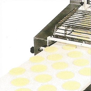 鴻英 全自動可頌麵包成型機