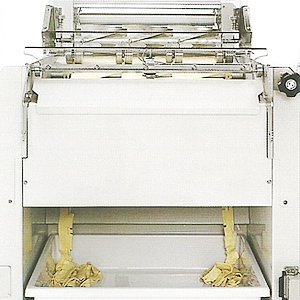 鴻英 全自動可頌麵包成型機