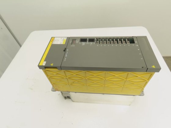 Fanuc A06B-6102-H230#H520-R Spindle Amplifier Module