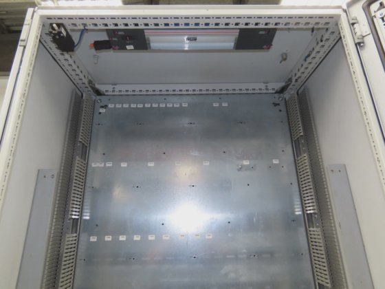 Rittal Electrical Enclosure Control Panel 1800x800x400mm Air ...