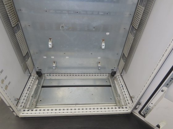 Rittal Electrical Enclosure Control Panel 1800x800x400mm Air ...