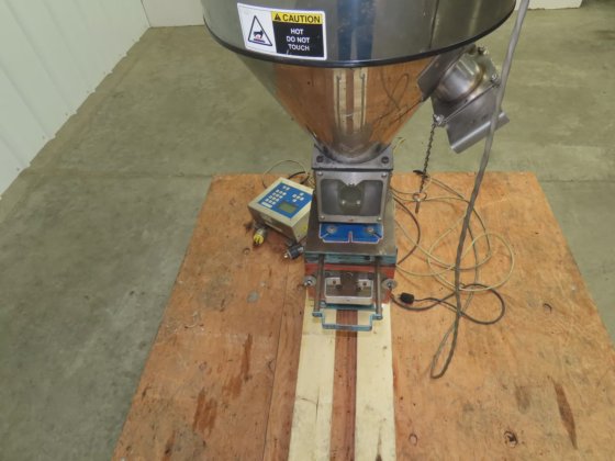 Una-Dyn TSC-100 Solid Cone Hopper,