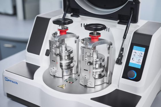 Planeten-Kugelmühle PM 300