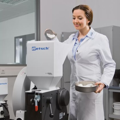 颚式粉碎仪 BB  200 多功能单元，注重精细度