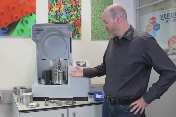 遊星ボールミル　PM 100