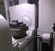 二手卧式五轴加工中心安田YASDA雅思达