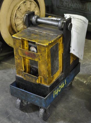 14041 5500 LB CAPACITY WALKER