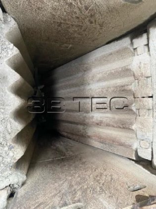 克虏伯15D颚式破碎机