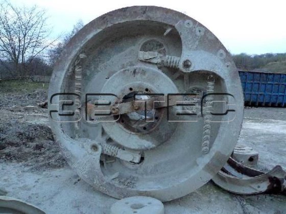 克虏伯15D颚式破碎机