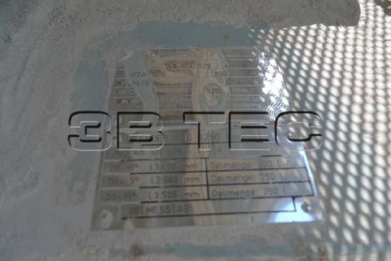 KLÖCKNER-BECORIT SW 1650反击式辊式破碎机