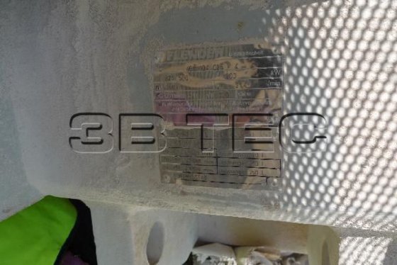 KLÖCKNER-BECORIT SW 1650反击式辊式破碎机