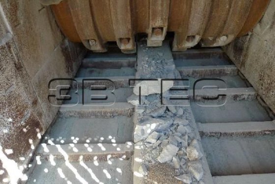 KLÖCKNER-BECORIT SW 1650反击式辊式破碎机