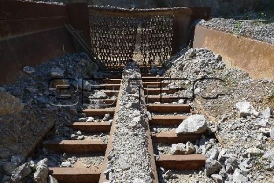 KLÖCKNER-BECORIT SW 1650反击式辊式破碎机