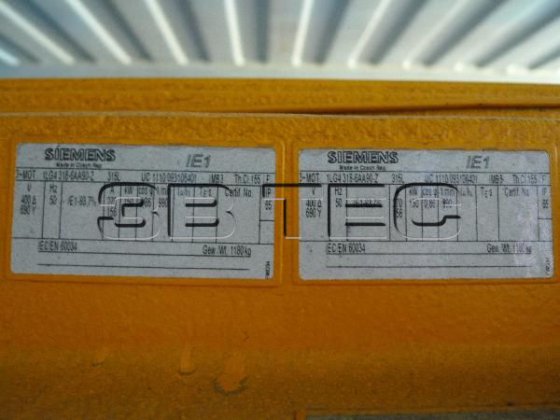 SEWモーターとギアボックス