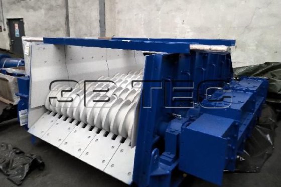 ティッセンクルップ社製ローラーグレードスクリーニングプラント