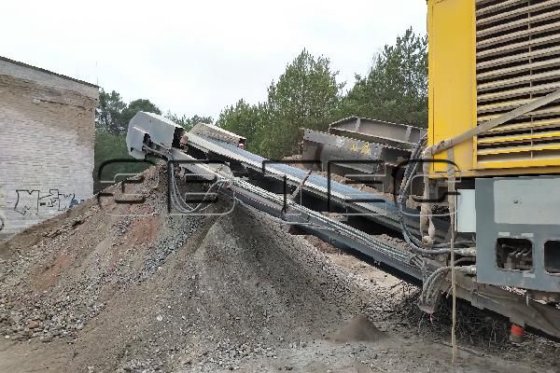 ATLAS COPCO PC1001颚式破碎机