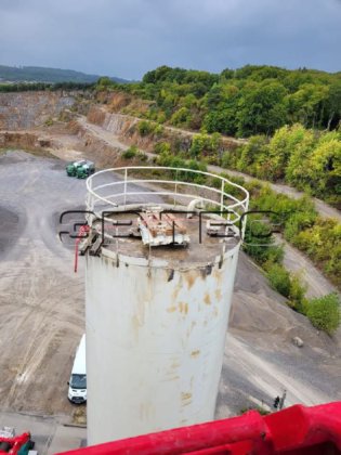 托维斯坦干式搅拌站机械