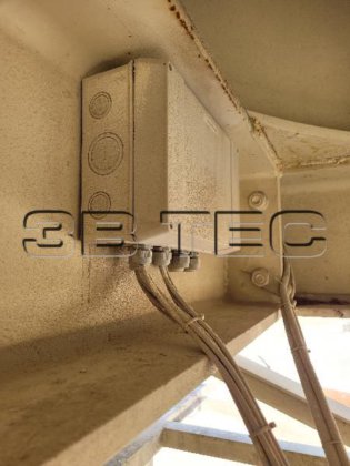 托维斯坦干式搅拌站机械