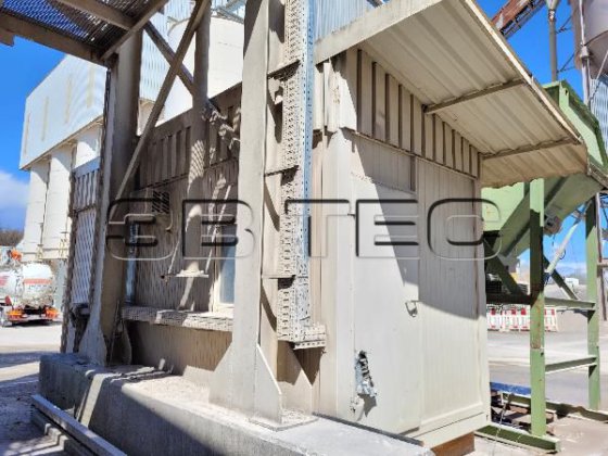 托维斯坦干式搅拌站机械