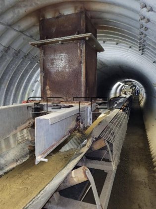 BLEICHERT ROHR 積込みコンベアとトンネル排出コンベア コンベアベルトとコンベアベルトシステム