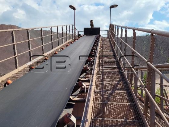 5条650-1200毫米传送带和传送带系统