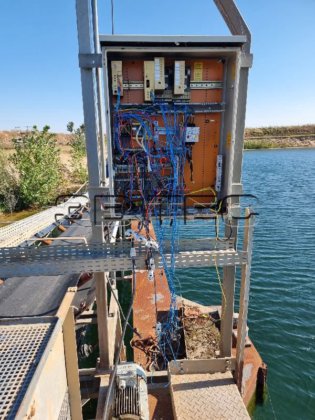 ROHR フローティングベルトコンベアとコンベアベルトシステム