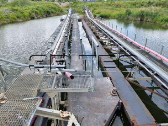 ROHR フローティングベルトコンベアとコンベアベルトシステム