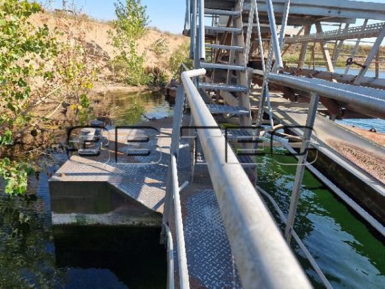 ROHR フローティングベルトコンベアとコンベアベルトシステム