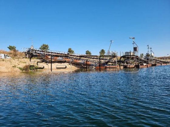 ROHR フローティングベルトコンベアとコンベアベルトシステム