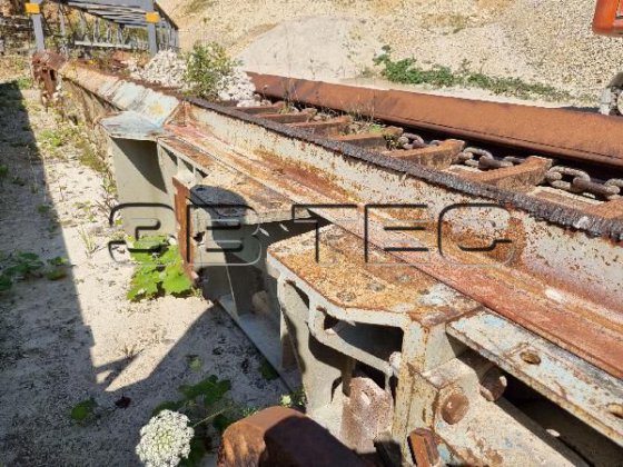 エプロンフィーダー 13/1250 コンベヤーベルトおよびコンベヤーベルトシステム