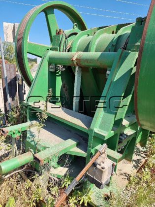 FIORENTINI 920x750毫米颚式破碎机