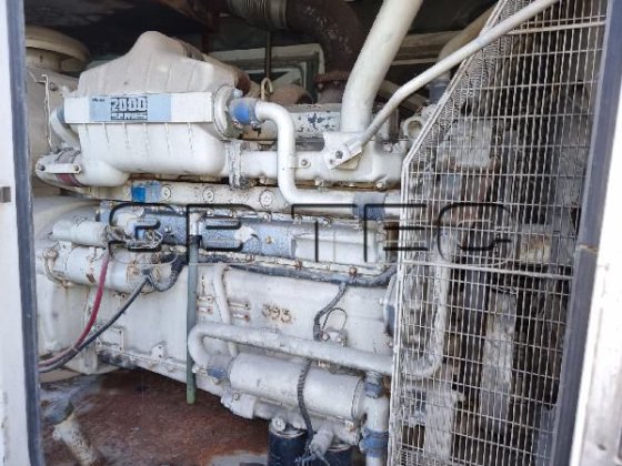CUMMINS 450 kvA 机械
