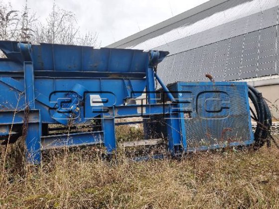 LATEMA 进料斗机械