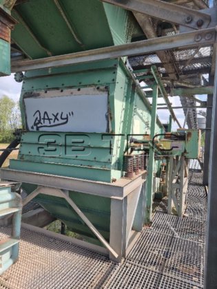 BRÄUER screening tower wet screening