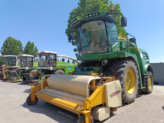 2016年约翰迪尔8400青贮机青储机