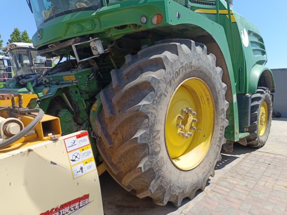 2016年约翰迪尔8400青贮机青储机