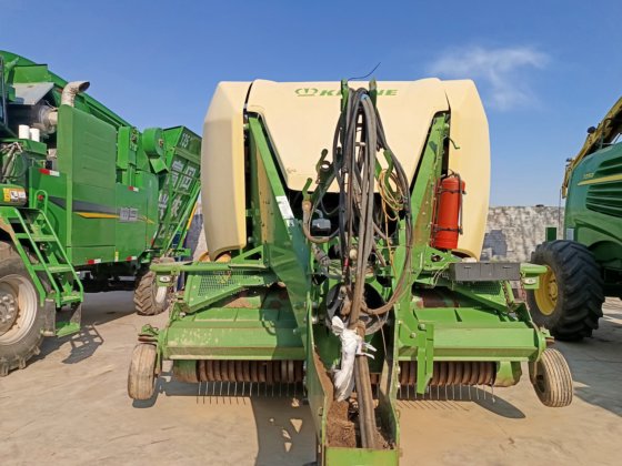 转让克罗尼1270XC打捆机大方捆方捆机