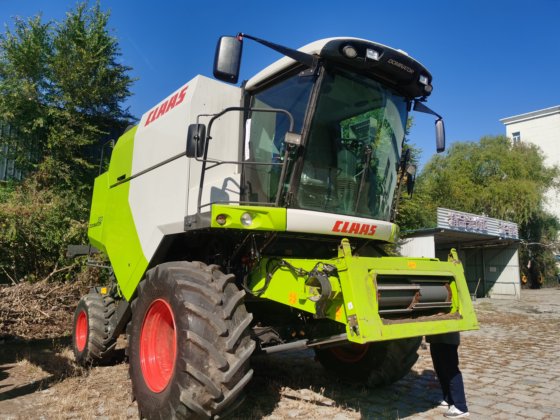 2023年克拉斯370小麦收割机，联合收割机