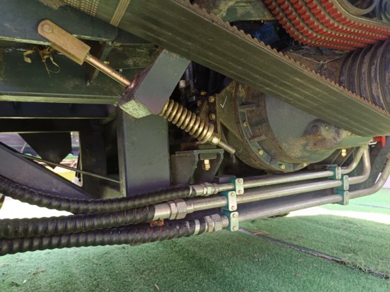 2023年新疆牧神4YZB-4E茎穗兼收双收机青贮机青储机