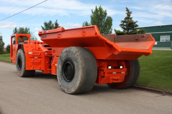 2004 Dux TD30 in Canada