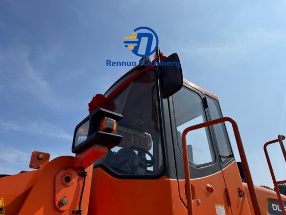 2023 Doosan DL505