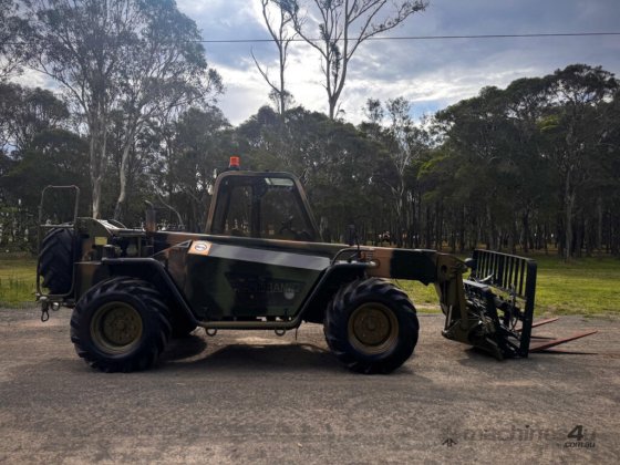 メルロ P35.9 テレスコピック・ハンドラー テレスコピック・ハンドラー