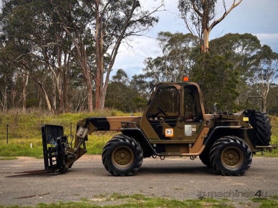 メルロ P35.9 テレスコピック・ハンドラー テレスコピック・ハンドラー