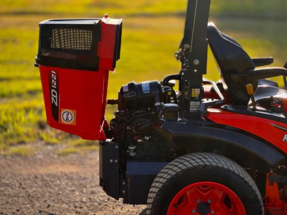 クボタZD1221ゼロターン芝生機器