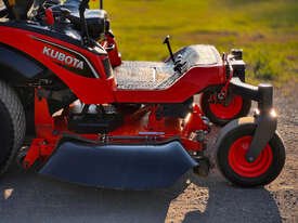 クボタZD1221ゼロターン芝生機器