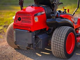 クボタZD1221ゼロターン芝生機器