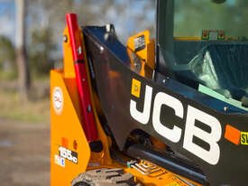 JCB 155 滑移装载机