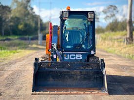 JCB 155 滑移装载机