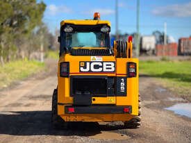 JCB 155 滑移装载机